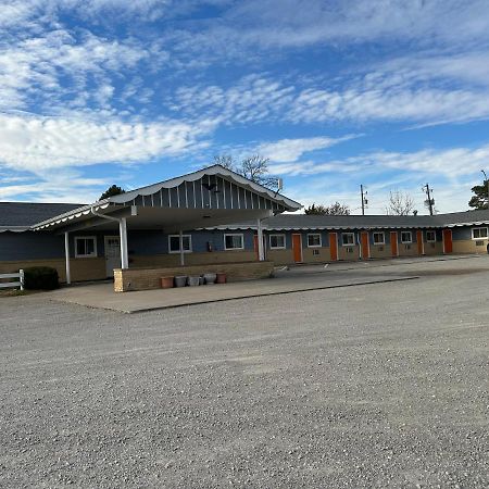 Royal Rest Motel Chariton Екстериор снимка