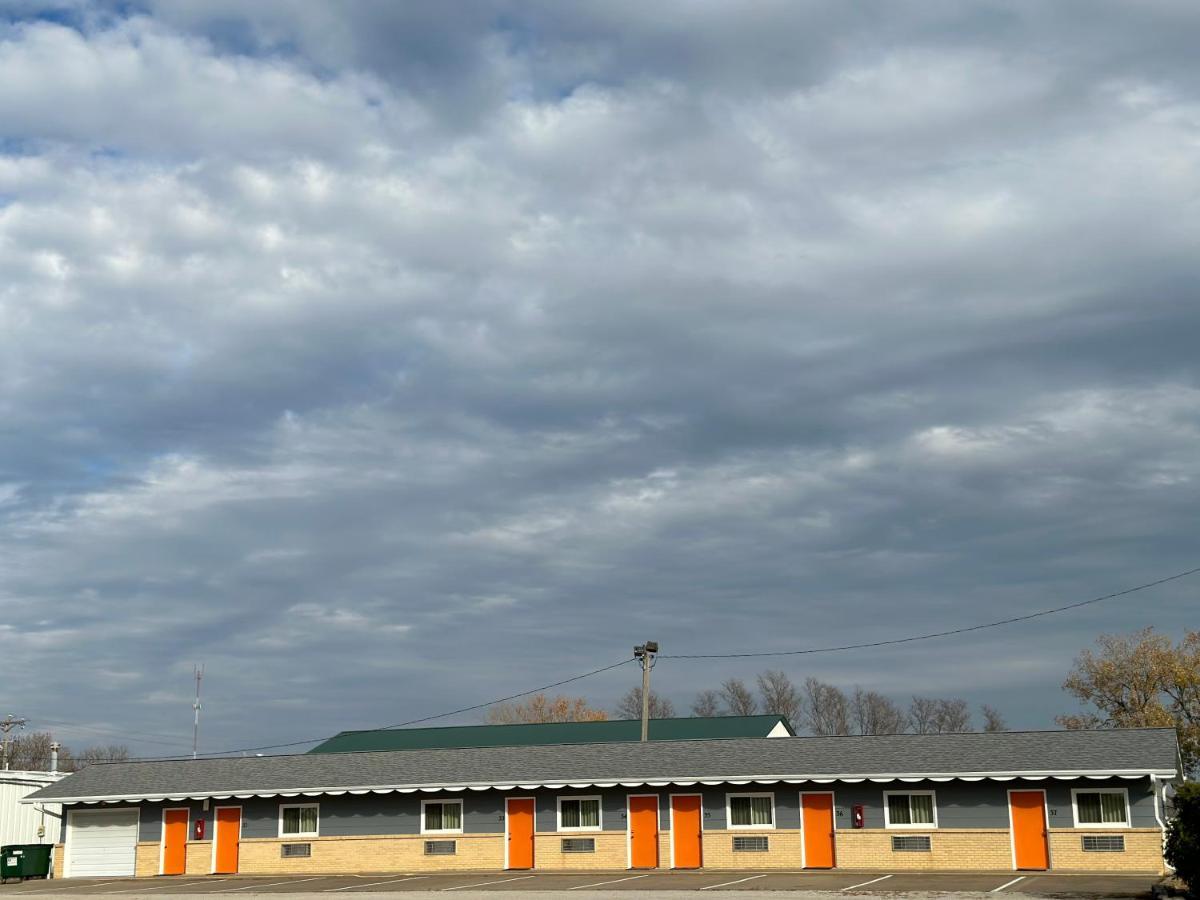 Royal Rest Motel Chariton Екстериор снимка