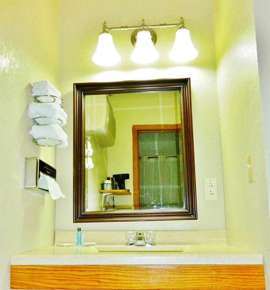 Royal Rest Motel Chariton Екстериор снимка